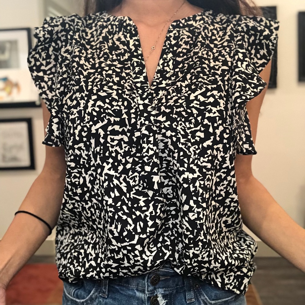 GAP Sleeveless Top